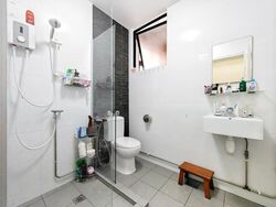 Silahis Apartments (D15), Apartment #608114841